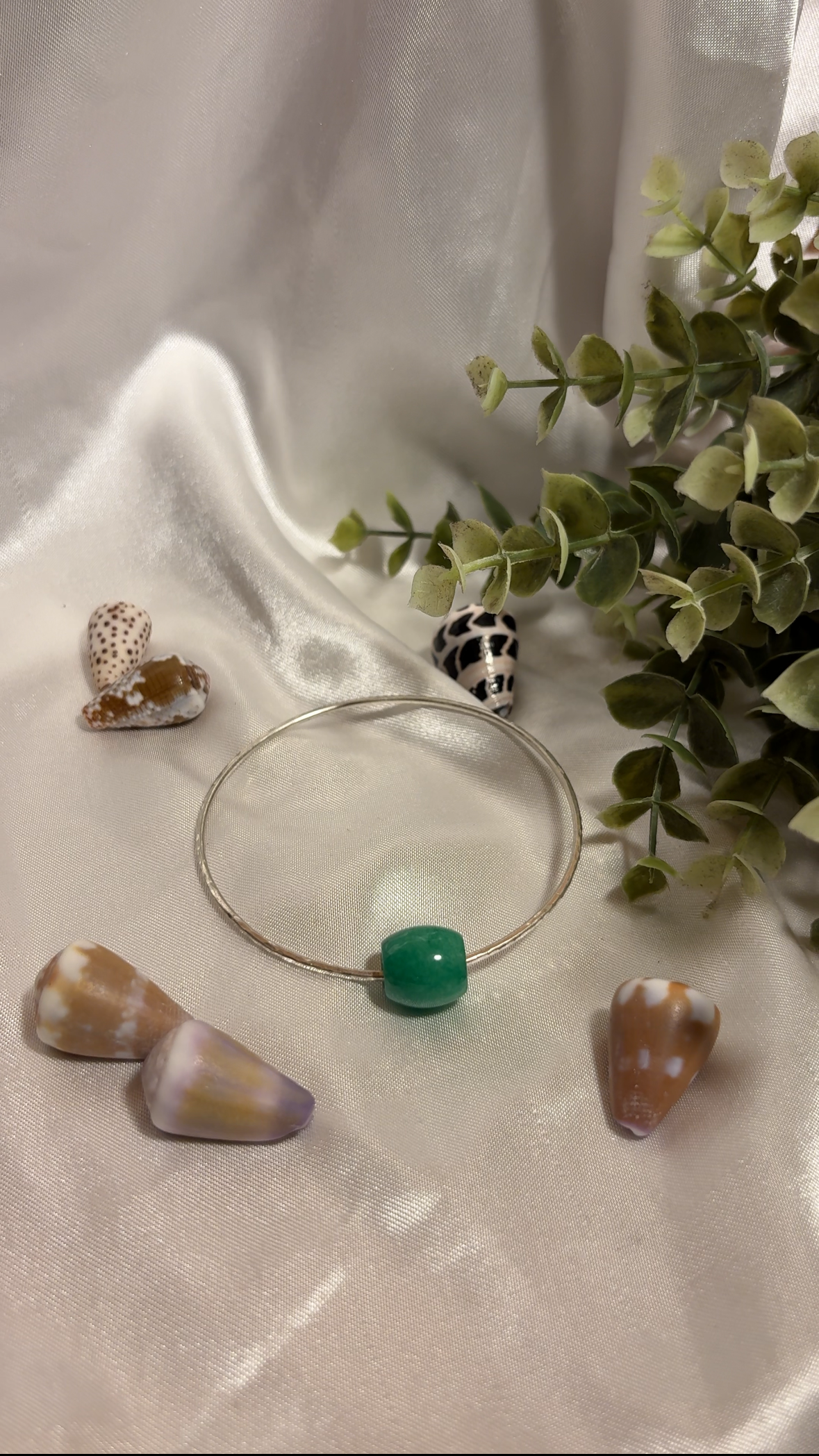 Sterling Silver Jade Barrel Bangle