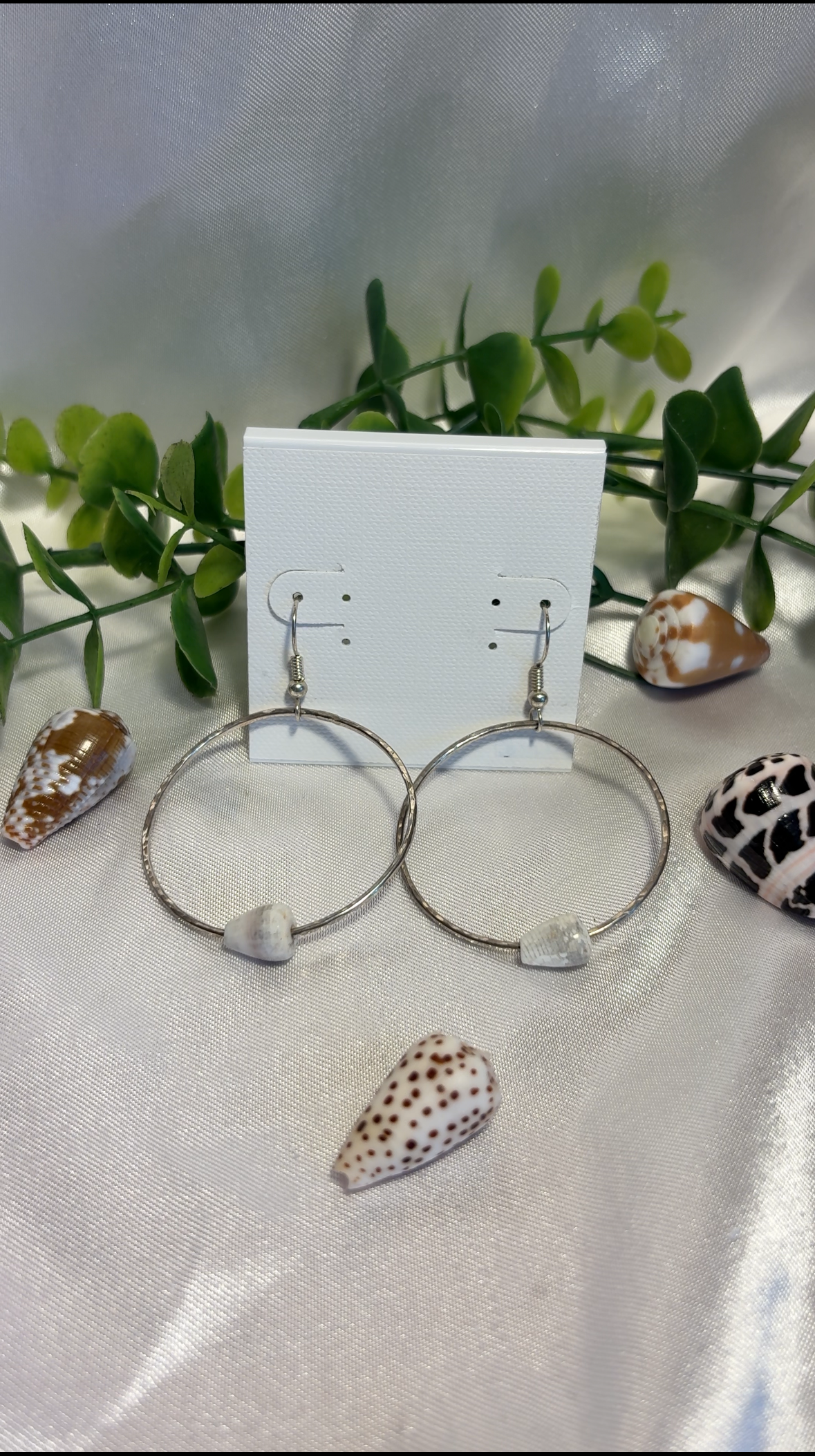 Mini Cone Shell Hoop